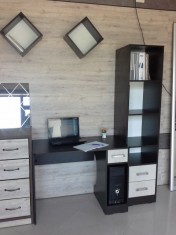 Письменный стол